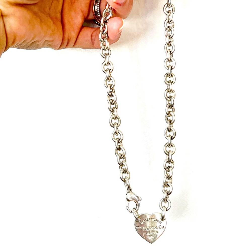 Genuine vintage Tiffany & Co. Necklace
